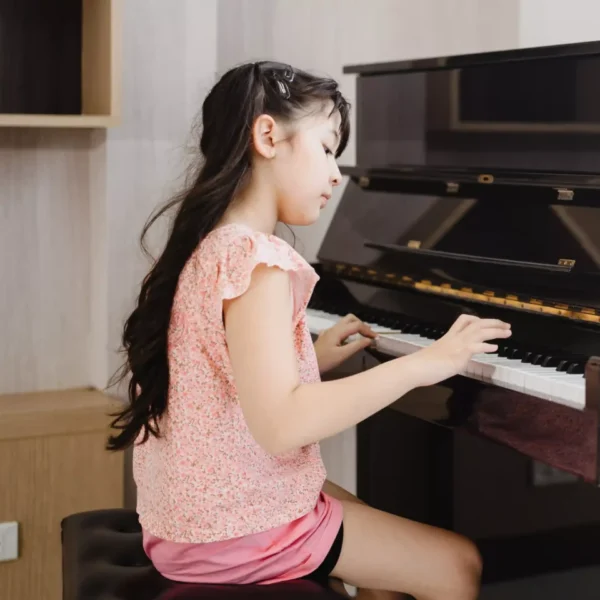 cute-and-focused-young-little-asian-girl-practicin-2025-04-02-03-20-31-utc